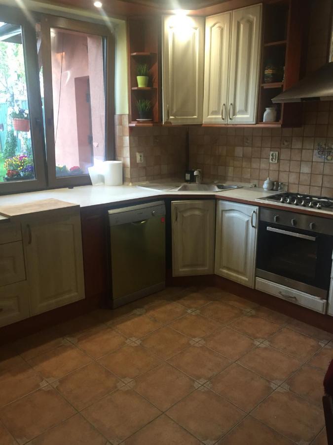 Samodzielny Pokoj W Wygodnym Domu Z Parkingiem Apartment Piaseczno  Ngoại thất bức ảnh